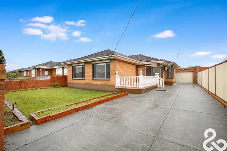 18 Thornton Street, Lalor VIC 3075