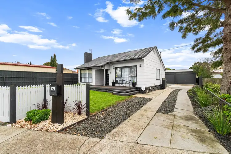 42 Chenhall Crescent, Traralgon VIC 3844