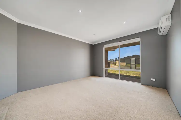 Fifth view of Homely house listing, 33 Tarradee Circuit, Thornlie WA 6108