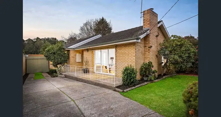 35 Douglas Street, Blackburn North VIC 3130