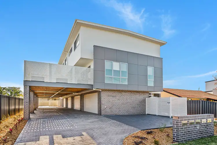3/4 Addison Avenue, Lake Illawarra NSW 2528