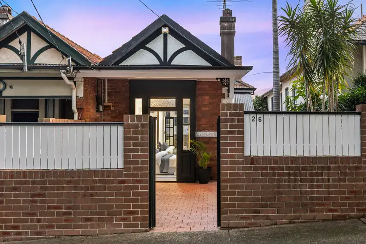 26 Glover Street