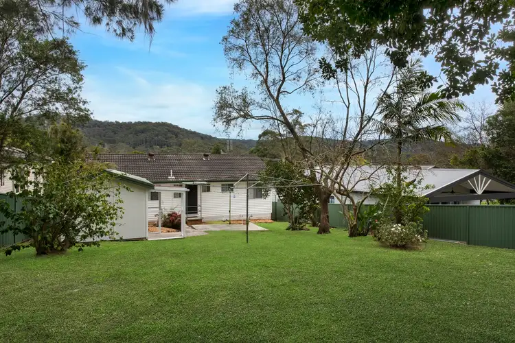 22 Narara Crescent, Narara NSW 2250
