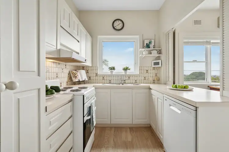 Third view of Homely apartment listing, 2/60 Fairlight Street, Fairlight NSW 2094