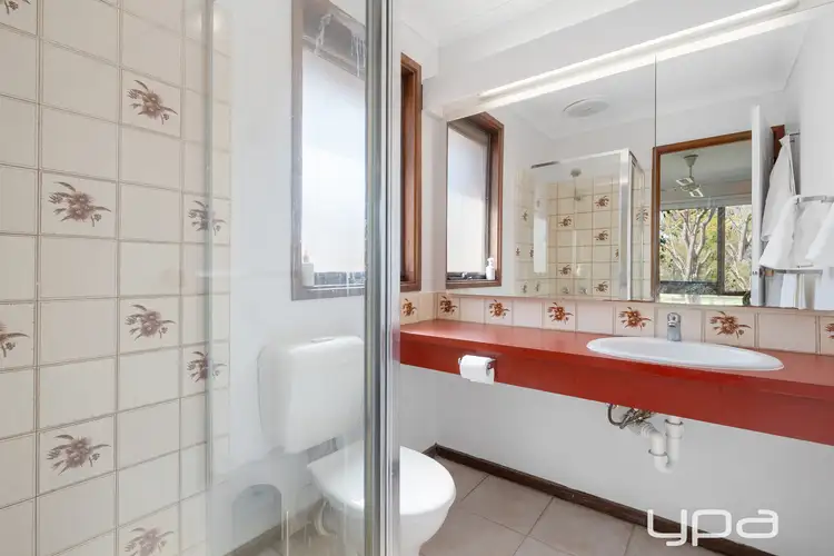 Sixth view of Homely house listing, 4 Bruthen Court, Brookfield VIC 3338