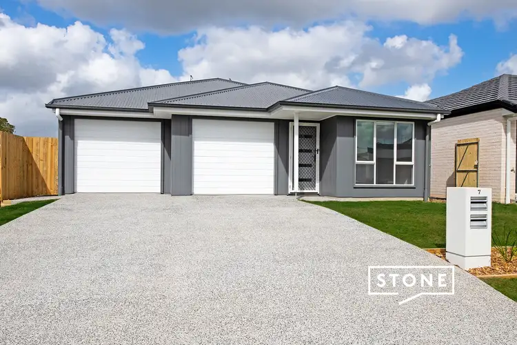 2/7 Lyric Way, Narangba QLD 4504