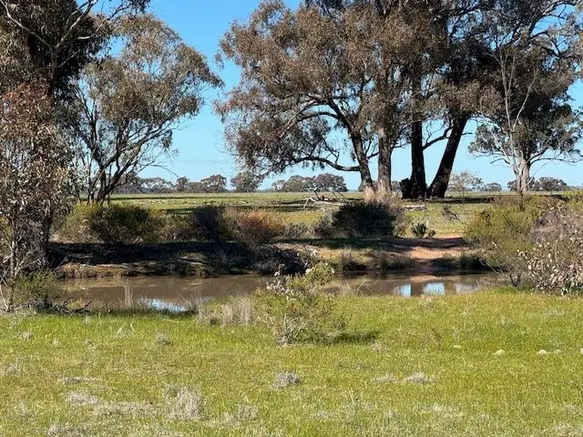4CA Calder Highway, Wedderburn VIC 3518