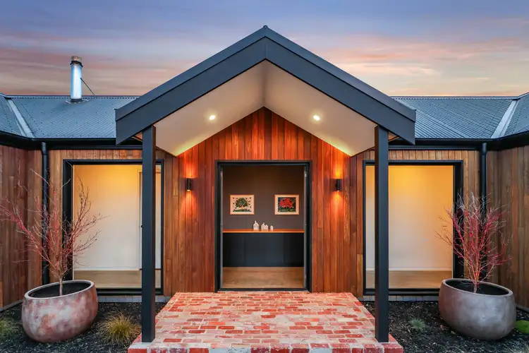 6 Highlands Road, Mansfield VIC 3722