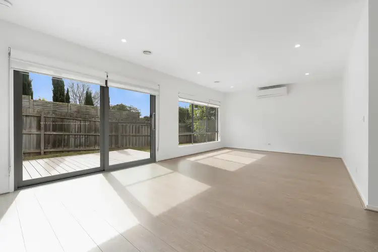 2/39 Colstan Court, Mount Eliza VIC 3930