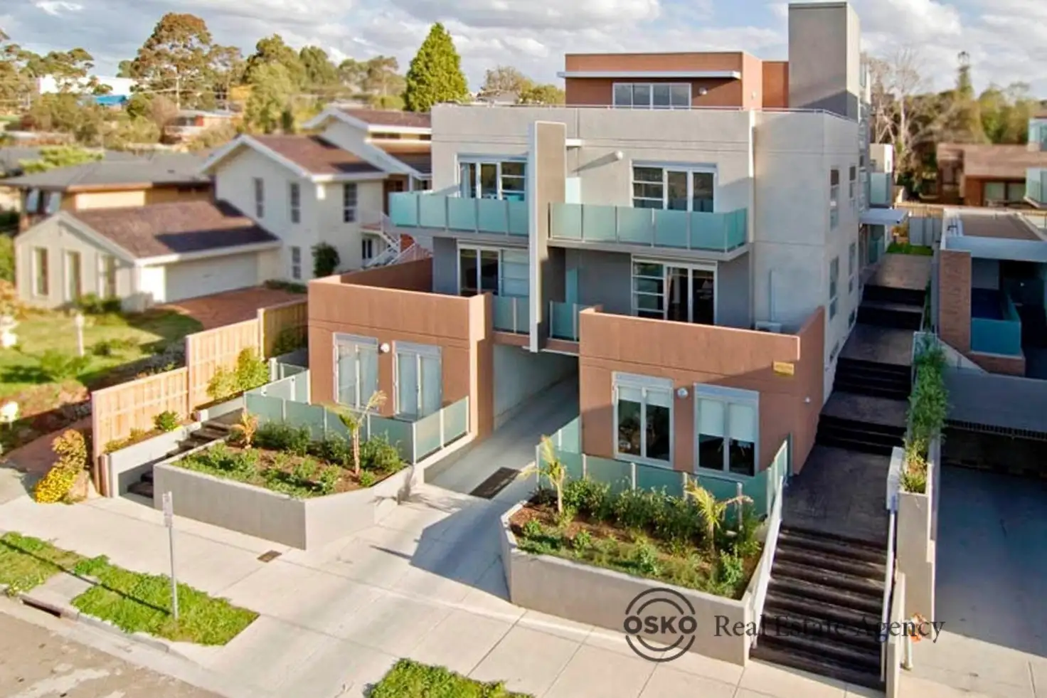 Main view of Homely unit listing, 105/11 Goodson Street, Doncaster VIC 3108