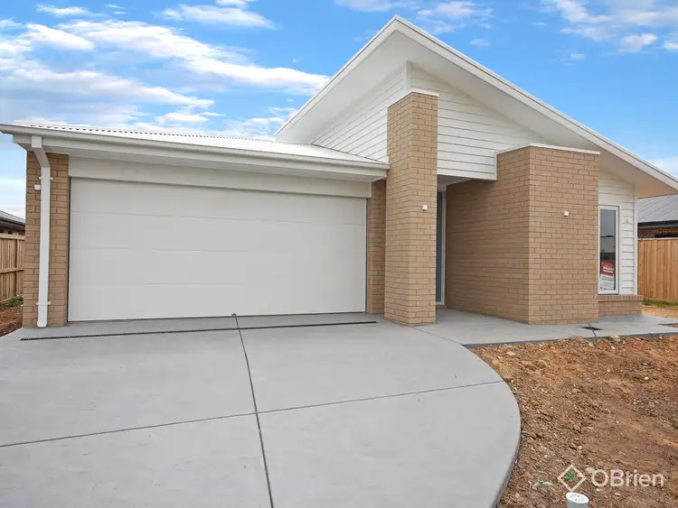 27 Grassbird Street, Bairnsdale VIC 3875