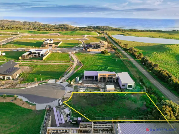 12 Peregrine Court, Cape Paterson VIC 3995