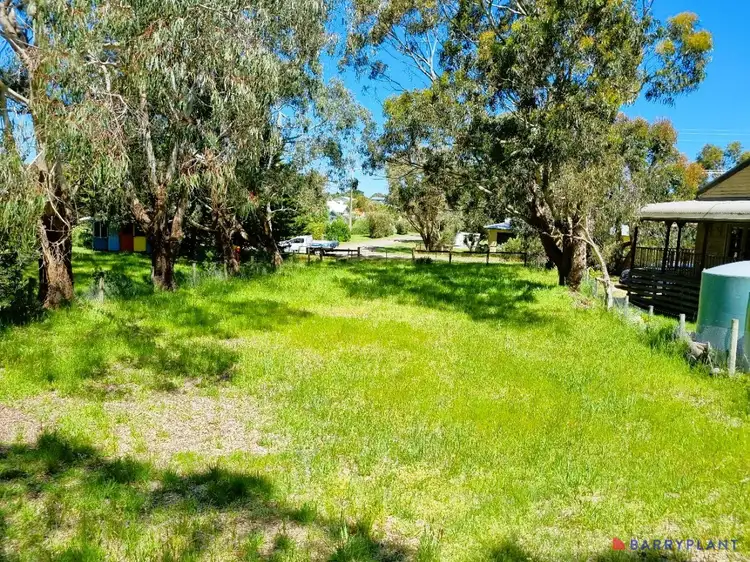 61 Pandora Avenue, Venus Bay VIC 3956