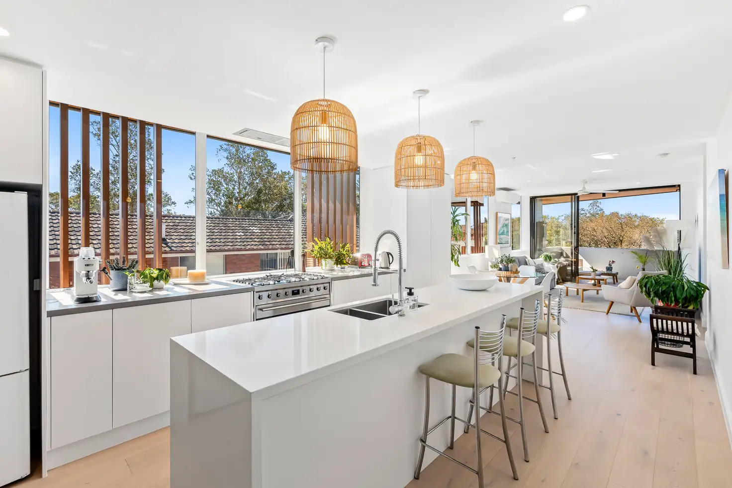 Main view of Homely apartment listing, 6/32 Westminster Avenue, Dee Why NSW 2099