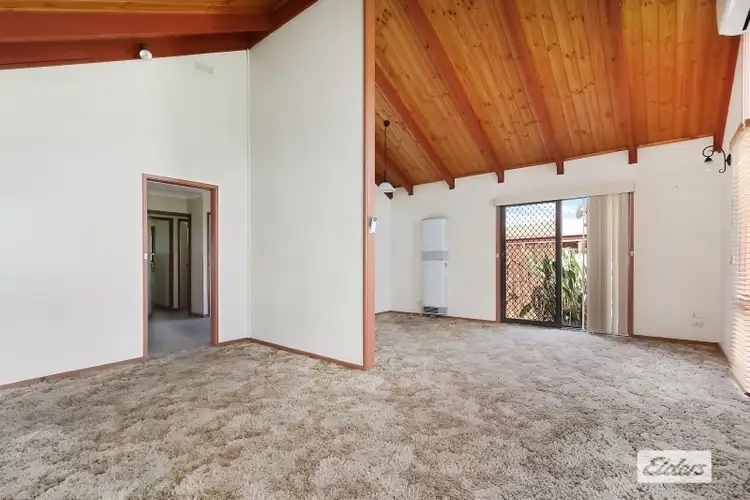 Second view of Homely house listing, 2 Sapphire Circuit, Wodonga VIC 3690