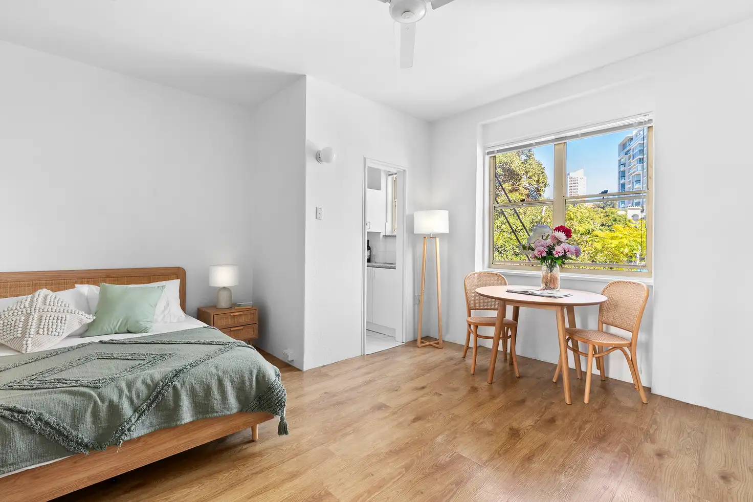 Main view of Homely studio listing, 4/76 Elizabeth Bay Road, Elizabeth Bay NSW 2011