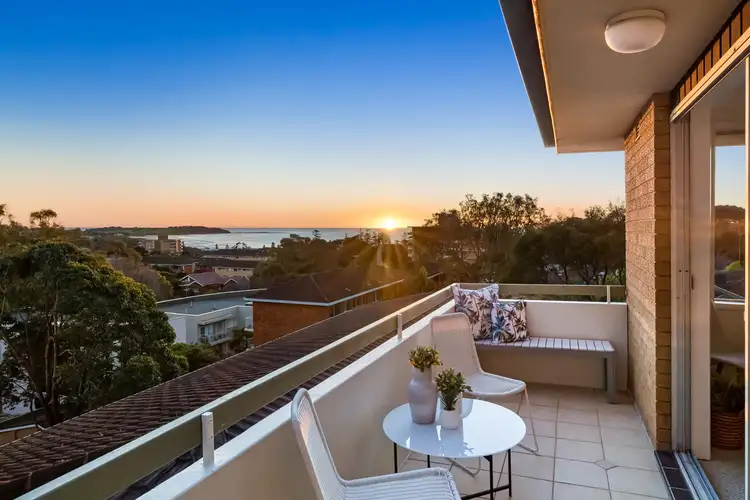 7/82 Pacific Parade, Dee Why NSW 2099