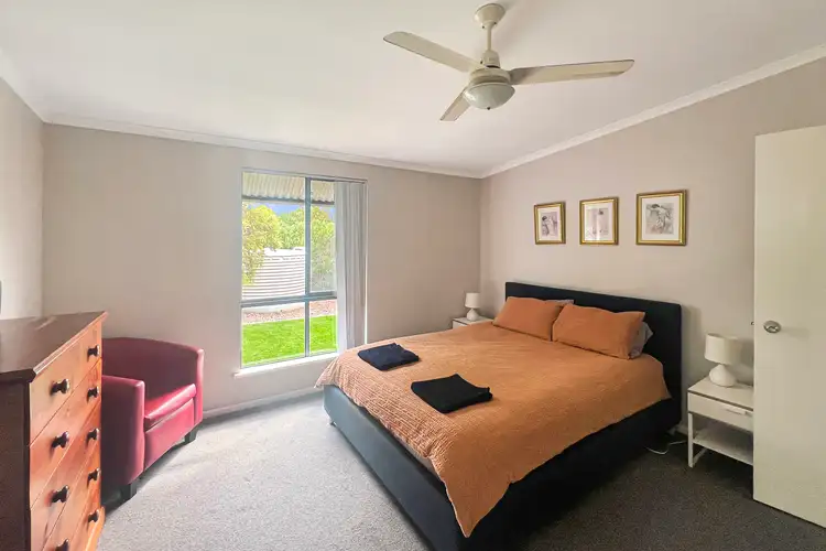 Fifth view of Homely house listing, 10 Endeavour Court, Coffin Bay SA 5607