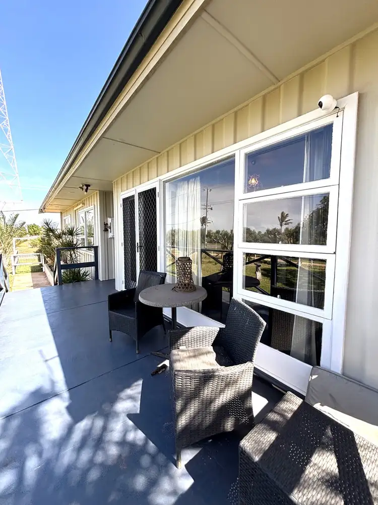 283 Robinson Street, East Carnarvon WA 6701