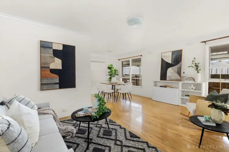 Second view of Homely house listing, 31 Putt Grove, Keysborough VIC 3173