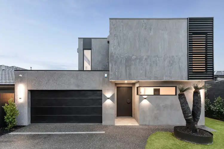 1 Kendall Street, Hampton VIC 3188