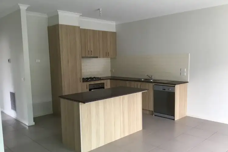 Fifth view of Homely townhouse listing, 2/13 Leonard Street, Bayswater VIC 3153