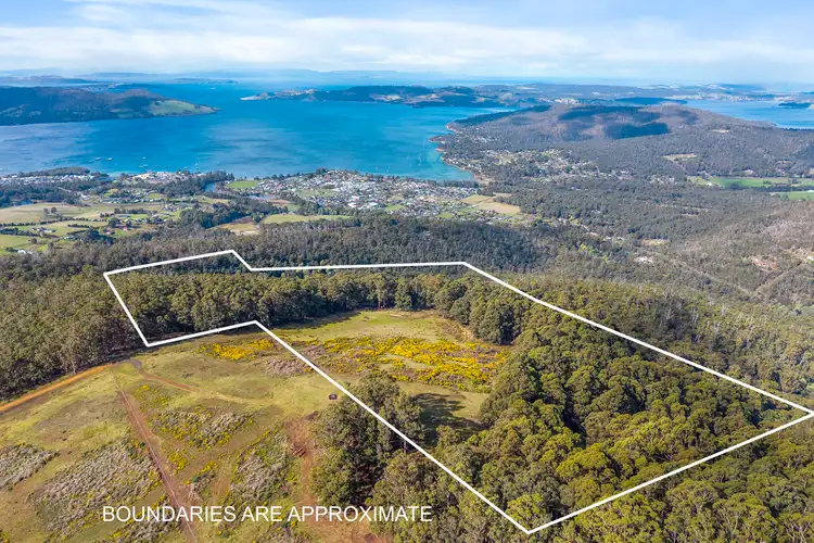 218 Longmans Road, Snug TAS 7054