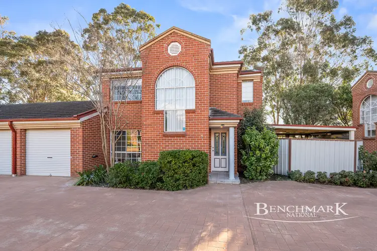 3/32 Claremont Court, Wattle Grove NSW 2173