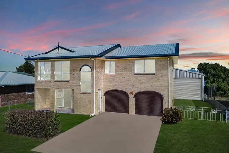 100 Limpus Avenue, Keppel Sands QLD 4702