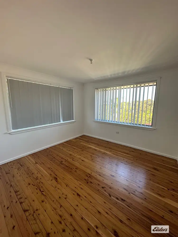 Fifth view of Homely unit listing, 2/17 Pine Crescent, Coniston NSW 2500