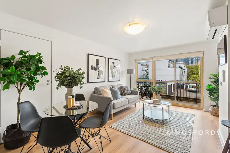 102/18 Finlay Place, Carlton VIC 3053