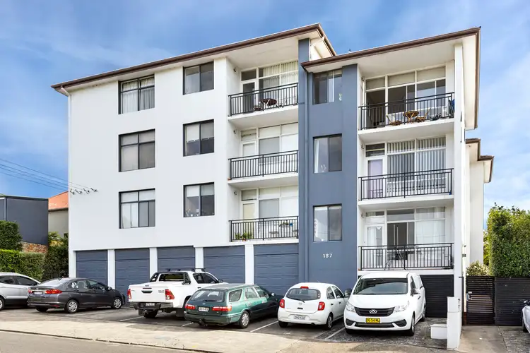 3/187 Evans Street