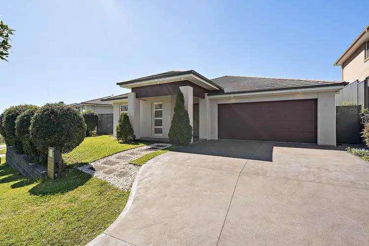 18 Outlook Boulevard, Fletcher NSW 2287