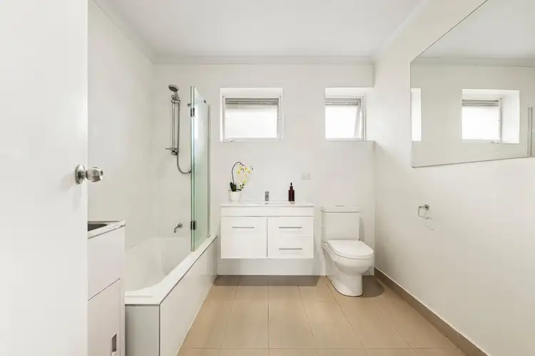Sixth view of Homely apartment listing, 6/522 Bluff Road, Hampton VIC 3188