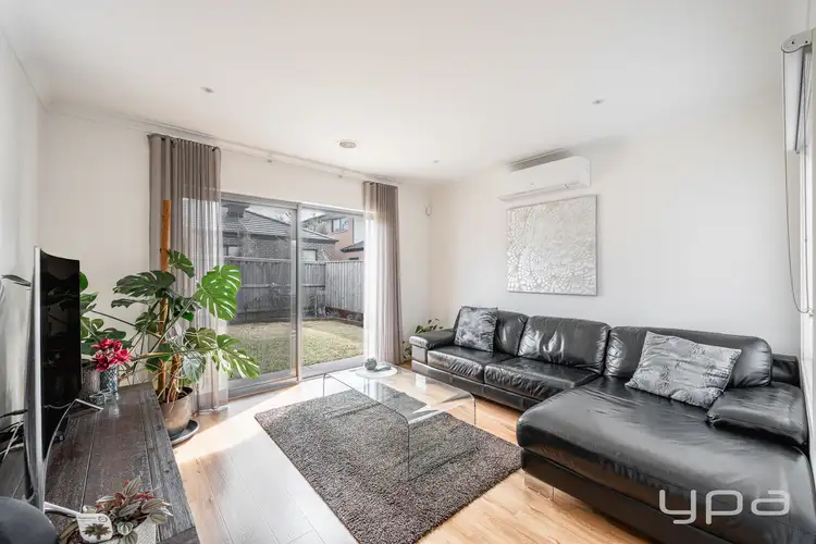 Fifth view of Homely house listing, 18 Hiskey Crescent, Werribee VIC 3030