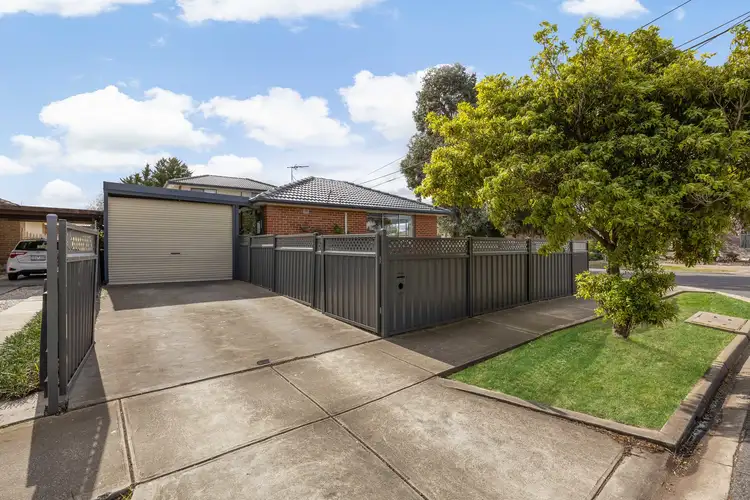 3 Leavesdon Avenue, Kealba VIC 3021