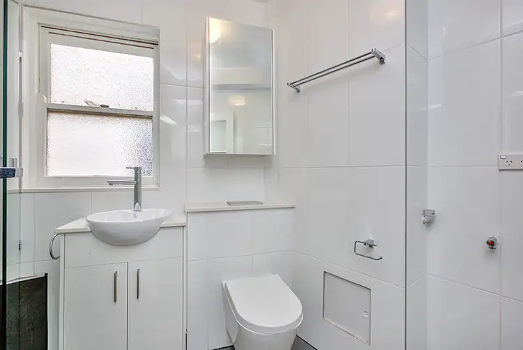 Fourth view of Homely apartment listing, 23/3 Ward Avenue, Potts Point NSW 2011
