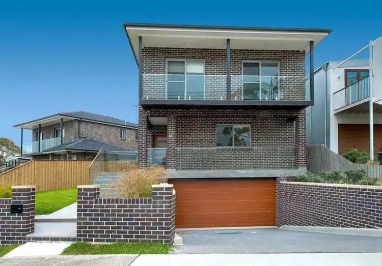 44 Burke Street, Chifley NSW 2036