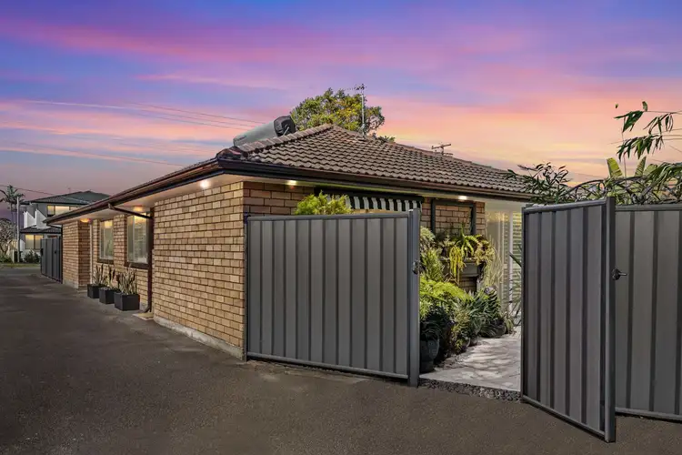 2/291 Ocean Beach Road, Umina Beach NSW 2257