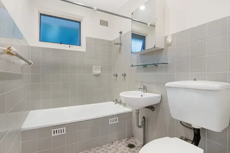 Fourth view of Homely unit listing, 7/11 Grafton Crescent, Dee Why NSW 2099