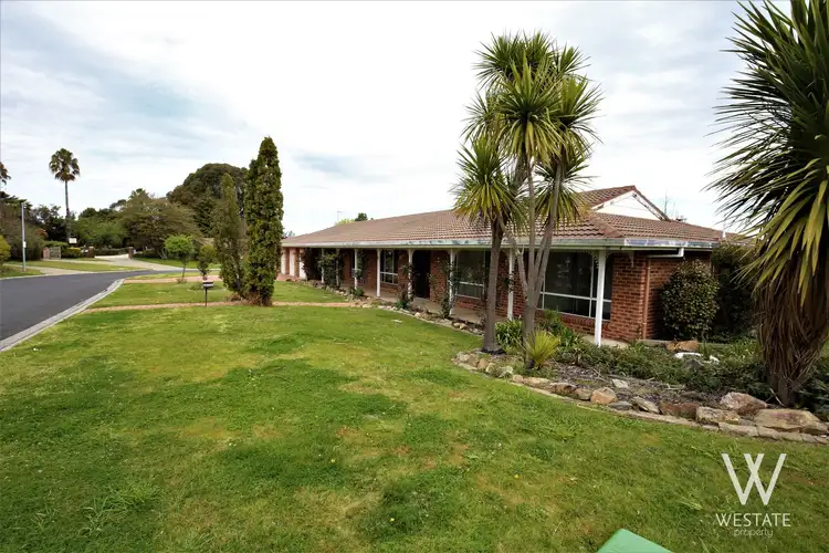 2 Cambewarra Court, Kelso NSW 2795