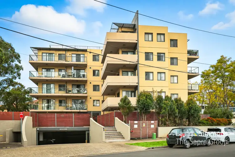 1/1 Griffiths Street, Blacktown NSW 2148