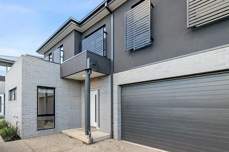 2/51 Bostock Avenue, Manifold Heights VIC 3218