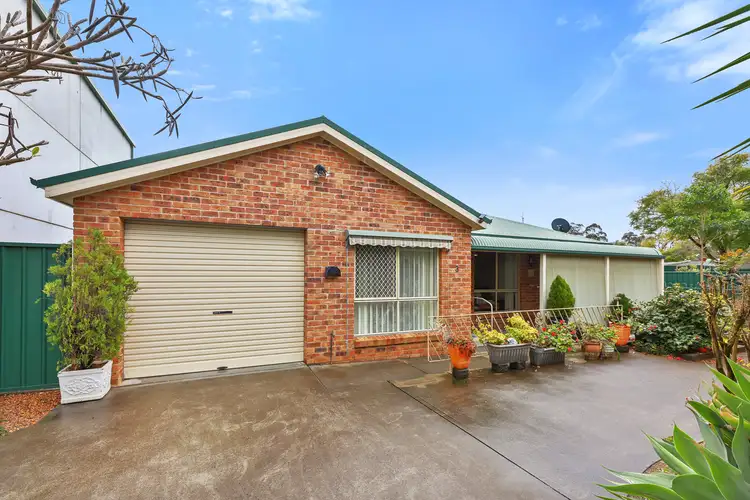 3/77 Scott Street