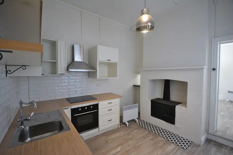 2/22 Station Street, Wentworth Falls NSW 2782
