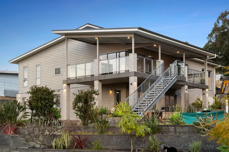 51 Discovery Drive, Fletcher NSW 2287