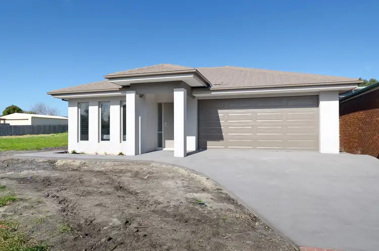 6 Patterson Street, Safety Beach VIC 3936
