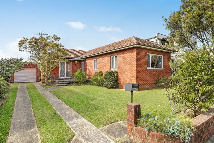 20A Shackel Avenue, Kingsgrove NSW 2208