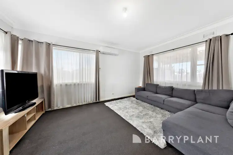 Fourth view of Homely unit listing, 1/1 Graceburn Grove, St Albans VIC 3021