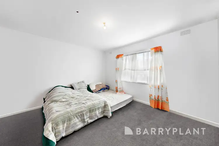 Sixth view of Homely unit listing, 1/1 Graceburn Grove, St Albans VIC 3021